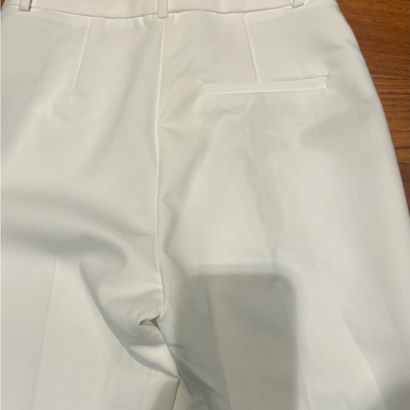 Zara - Picture 2 of 6